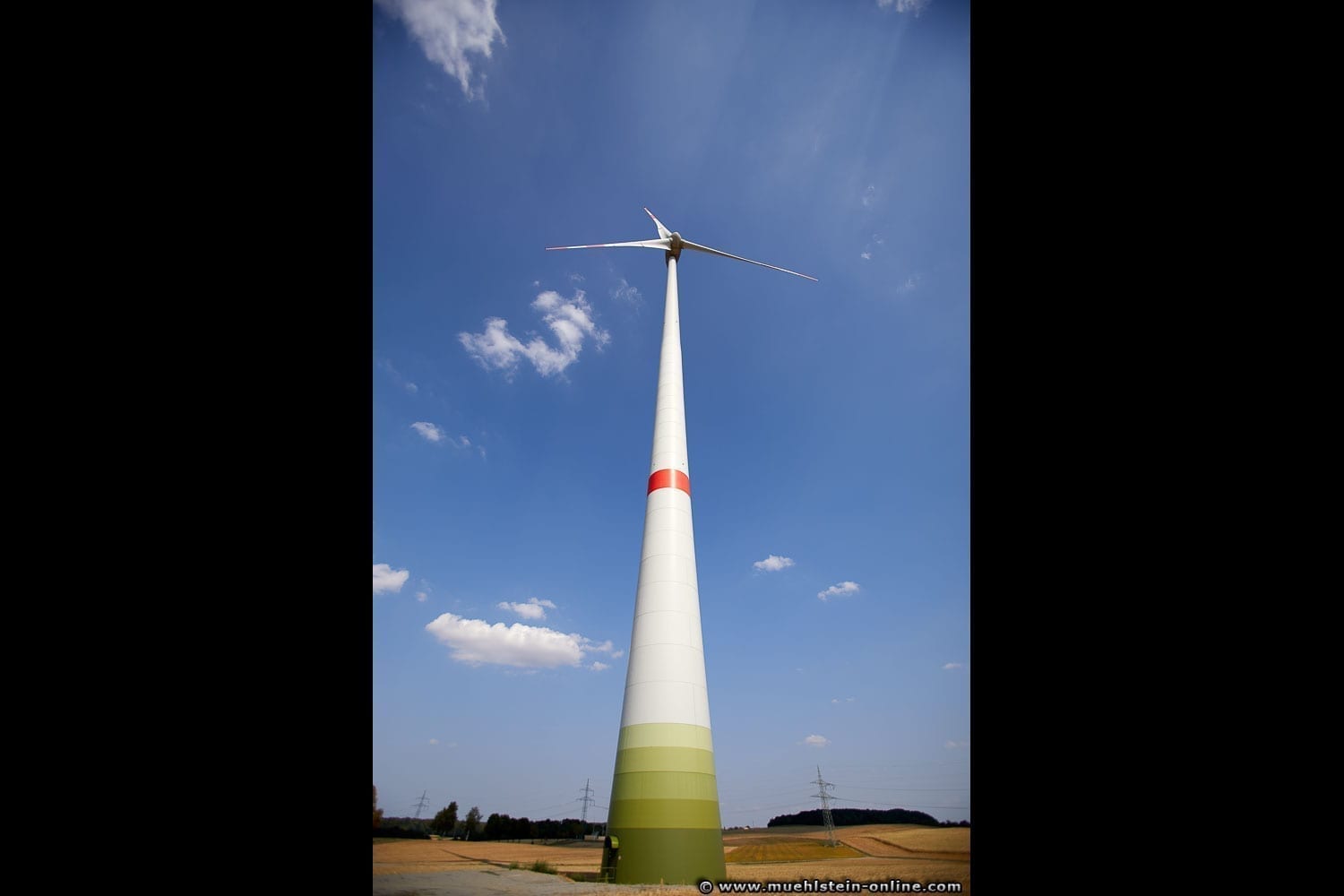 Die Energie aus Windkraft in schwindelerregender Höhe